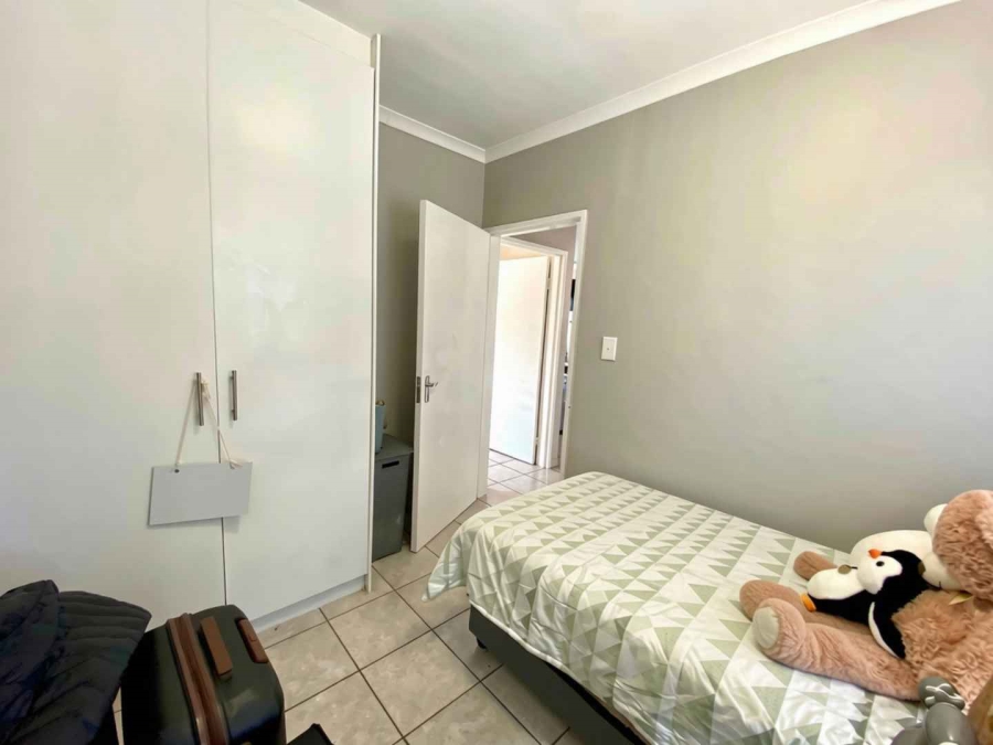 2 Bedroom Property for Sale in Klein Drakenstein Western Cape
